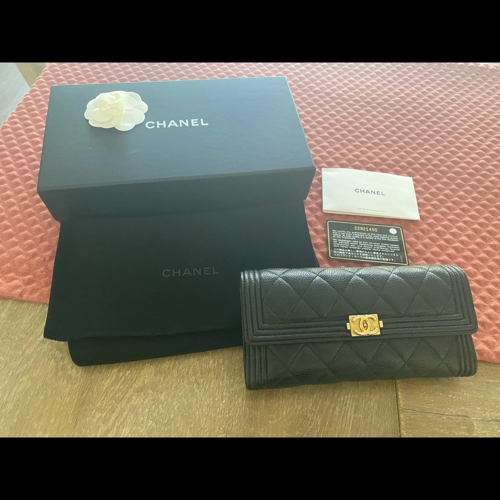 Authentic Chanel Caviar Boy Flap Wallet Black
